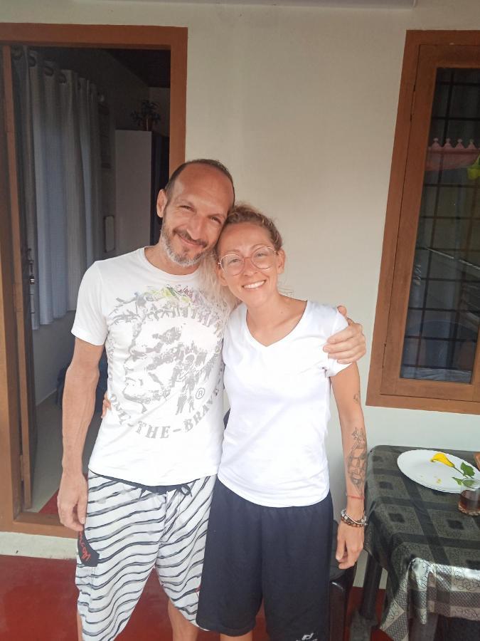 Vintage Inn Homestay Cherai Beach Eksteriør bilde